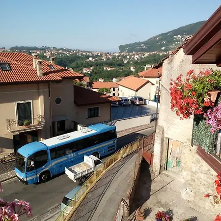 Angolo Fiorito Ferienhaus *