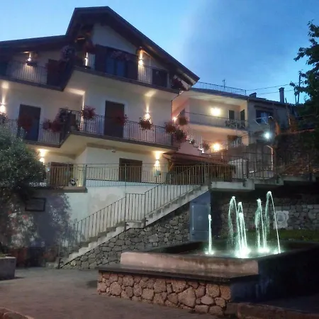 Angolo Fiorito Ferienhaus