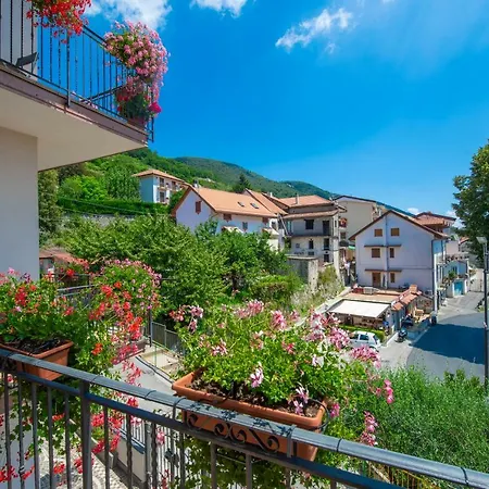 Angolo Fiorito Ferienhaus